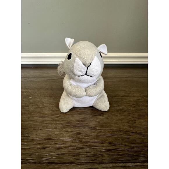 Greenbrier Kennel Club Grey Squirrel with Squeaker‎ Plush Dog Toy - Picture 1 of 5